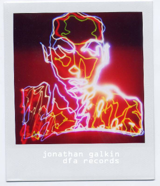 Illustration for article titled Fototron2000 Robot Artist Paints With LEDs, Spits Out Polaroids